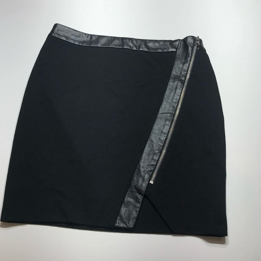 INC International Concepts Womens Black w/ Faux Leather Trim Mini Front …